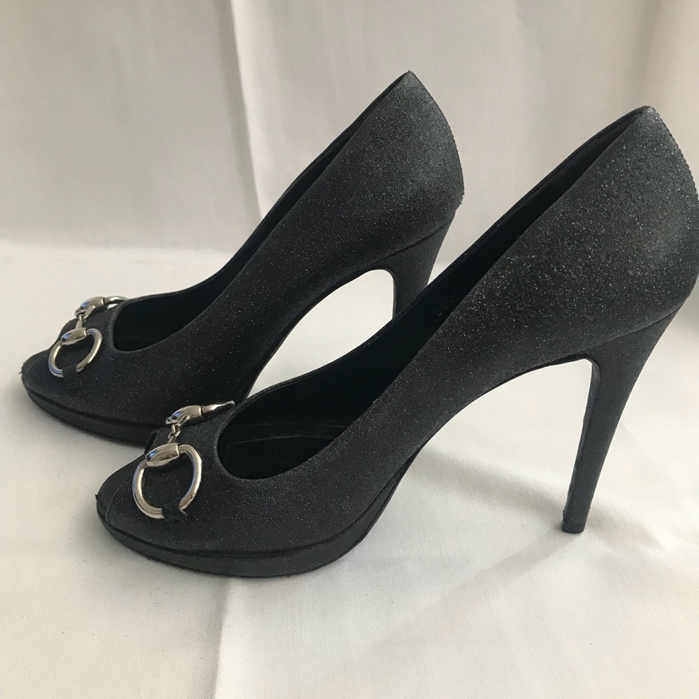 Gucci Heels - Picture 3 of 7